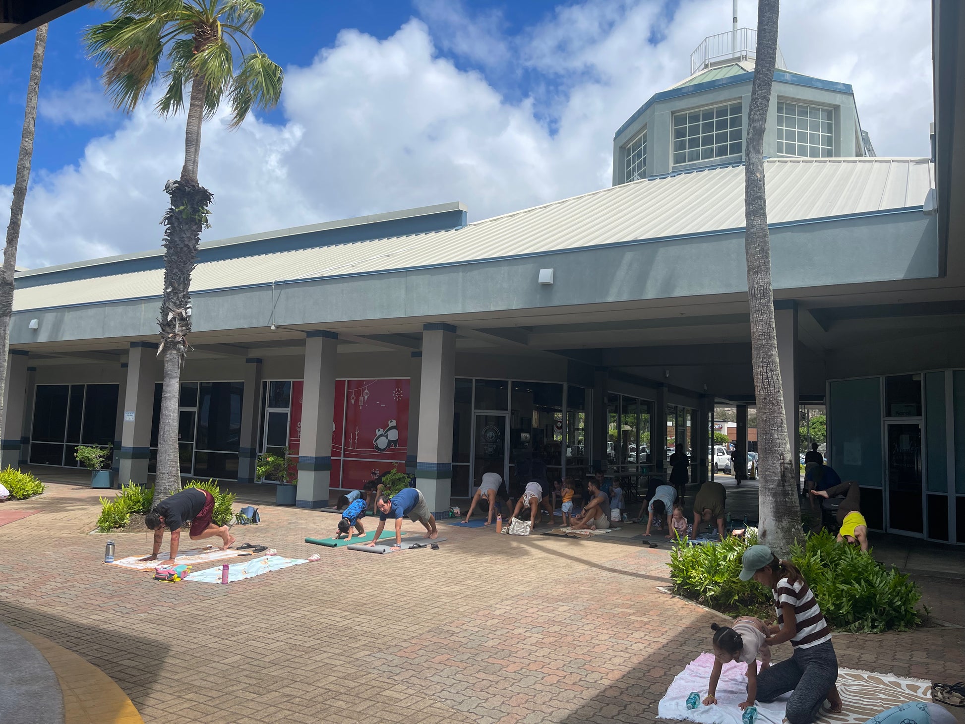 family yoga hawaii kai