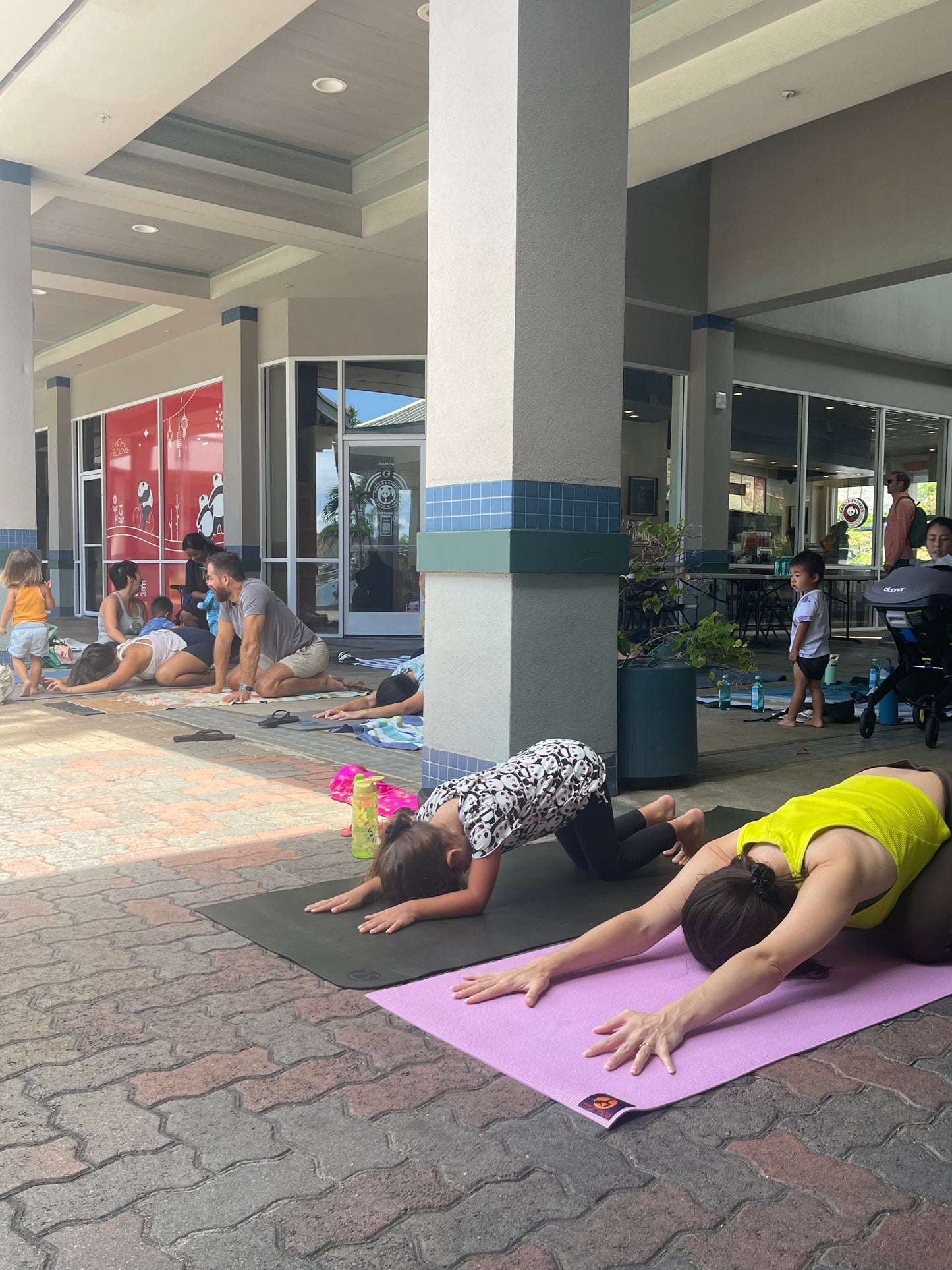 hawaii with kids yoga